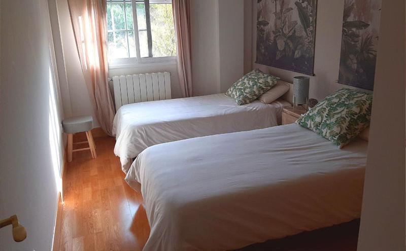 Lia Y El Pinar Guest House Olias del Rey Exterior photo