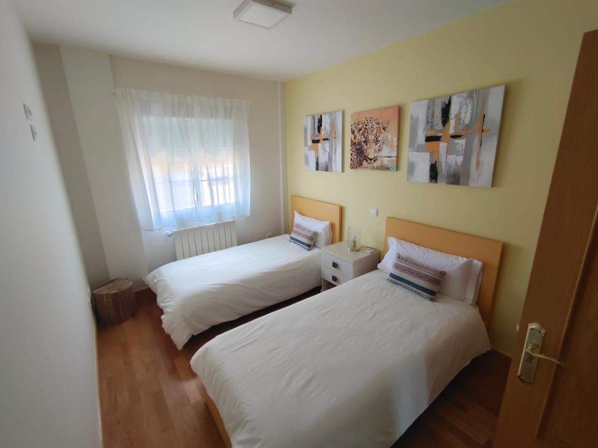 Lia Y El Pinar Guest House Olias del Rey Exterior photo